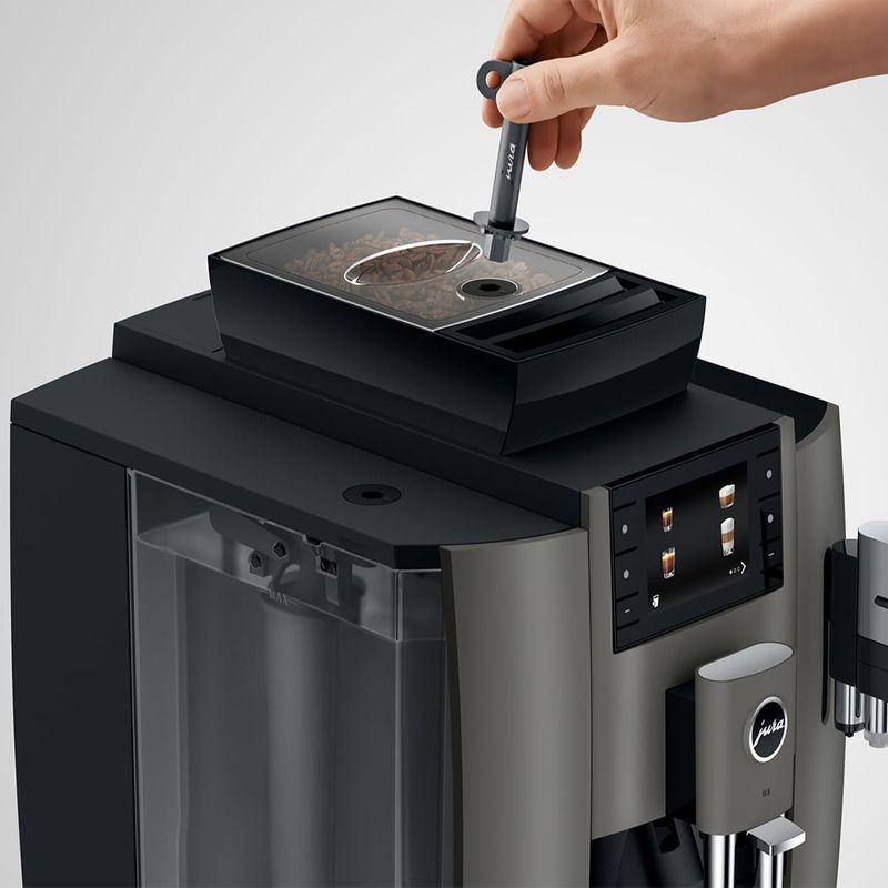 Jura automatisk kaffemaskin W8. 17 ulike kaffevarianter